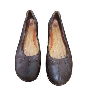 Clarks Unstructured Un Softwalk Brown Leather Slip-On Comfort Flats Women's Shoe